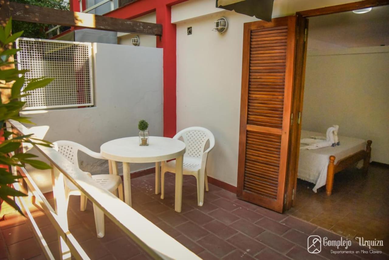 Ferienwohnung Complejo Urquiza Departamentos Mina Clavero Exterior foto