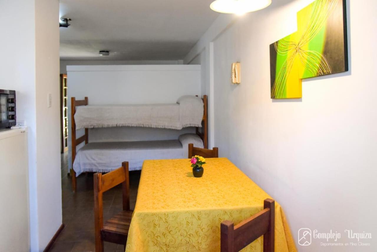 Ferienwohnung Complejo Urquiza Departamentos Mina Clavero Exterior foto