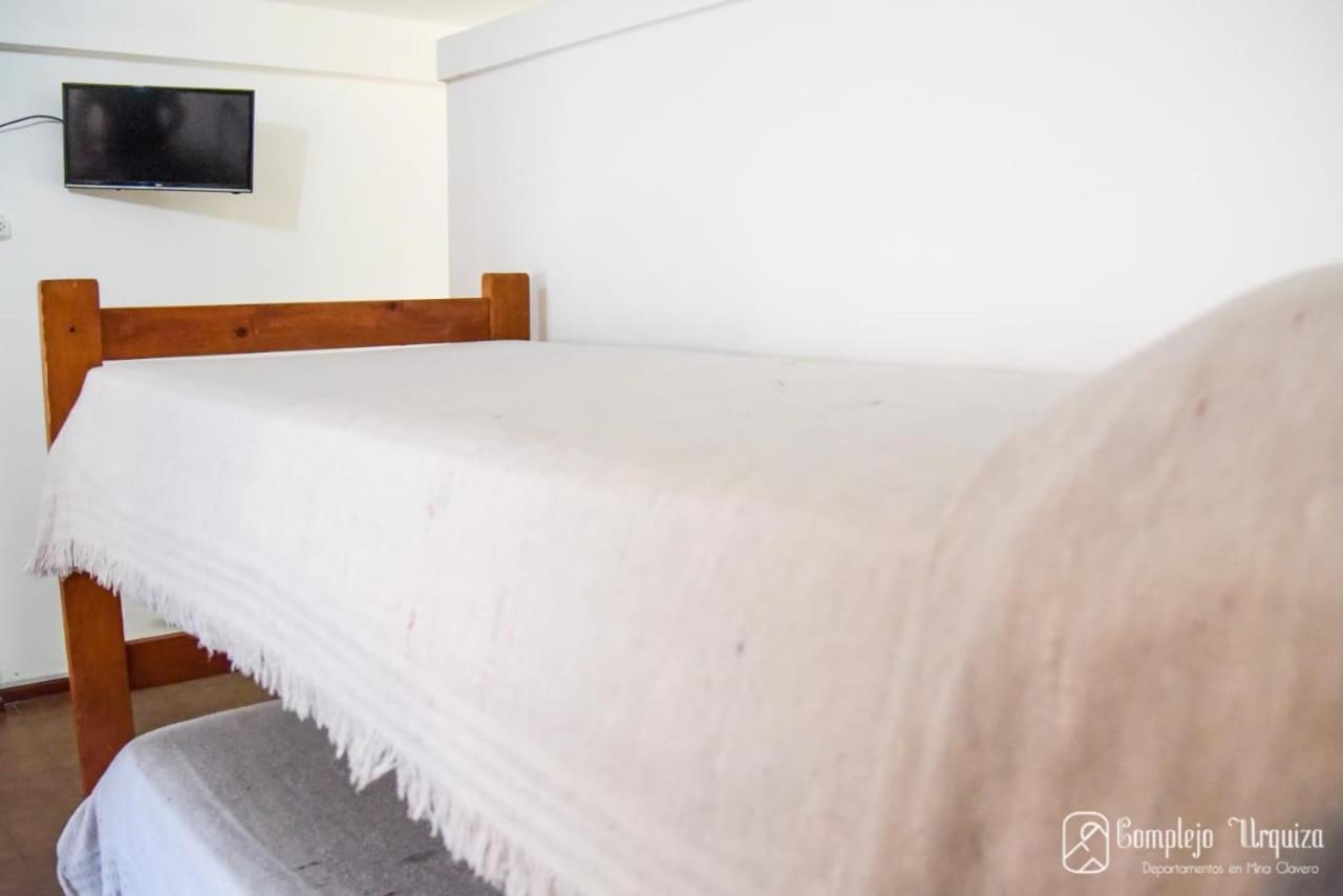 Ferienwohnung Complejo Urquiza Departamentos Mina Clavero Exterior foto